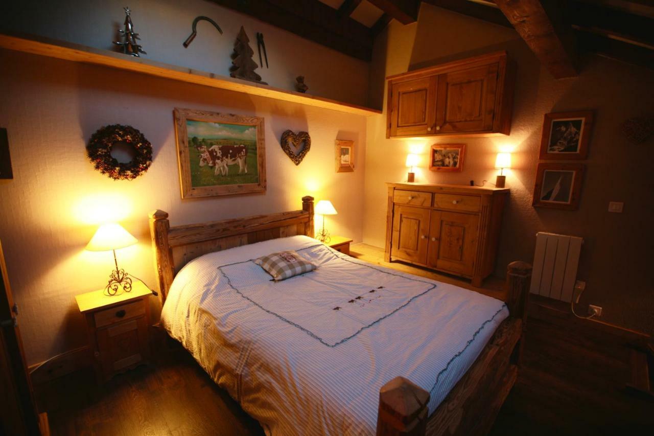 Appartamento Duplex En Vieux Bois Hyper Centre Chamonix Esterno foto