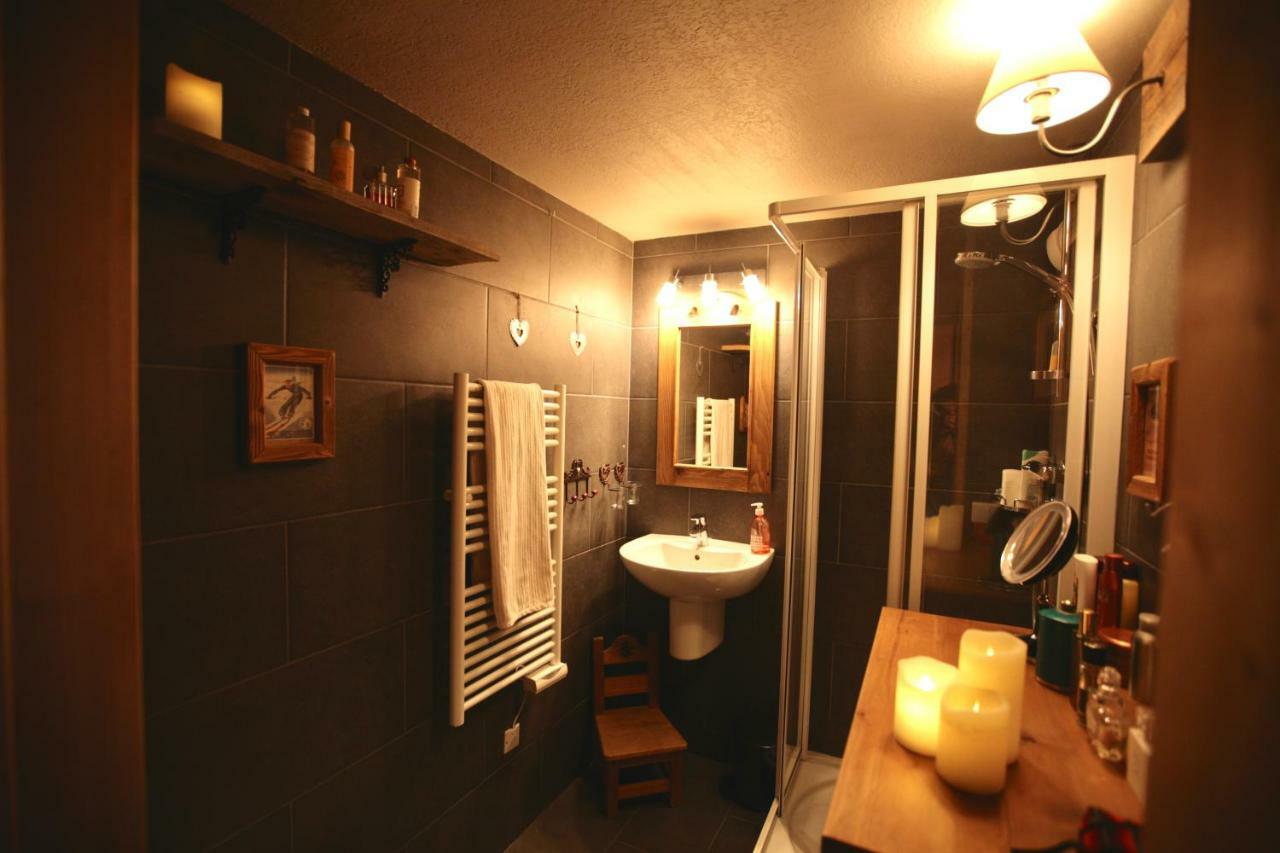 Appartamento Duplex En Vieux Bois Hyper Centre Chamonix Esterno foto