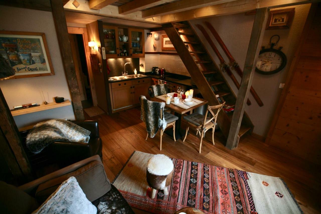 Appartamento Duplex En Vieux Bois Hyper Centre Chamonix Esterno foto