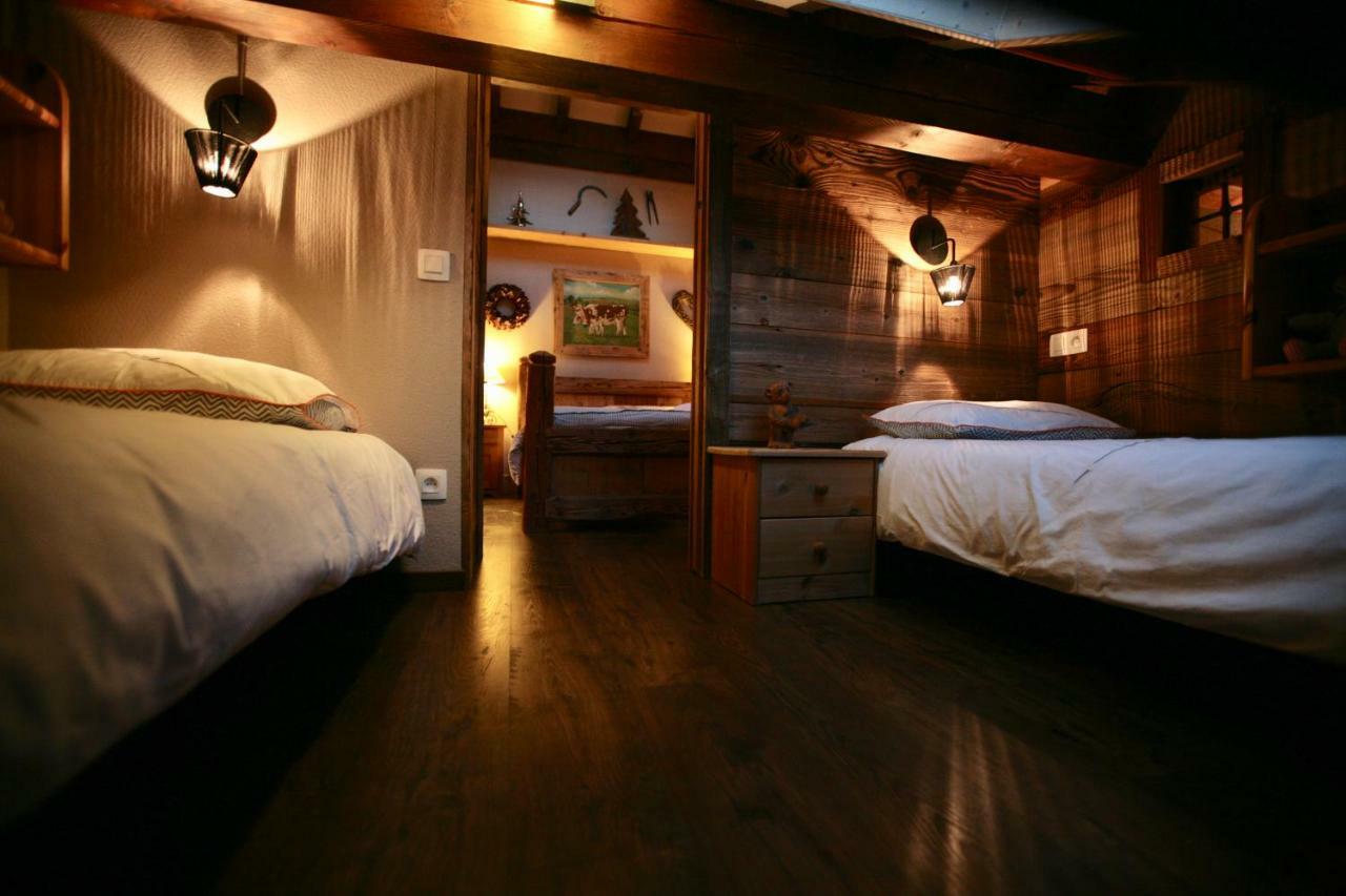 Appartamento Duplex En Vieux Bois Hyper Centre Chamonix Esterno foto